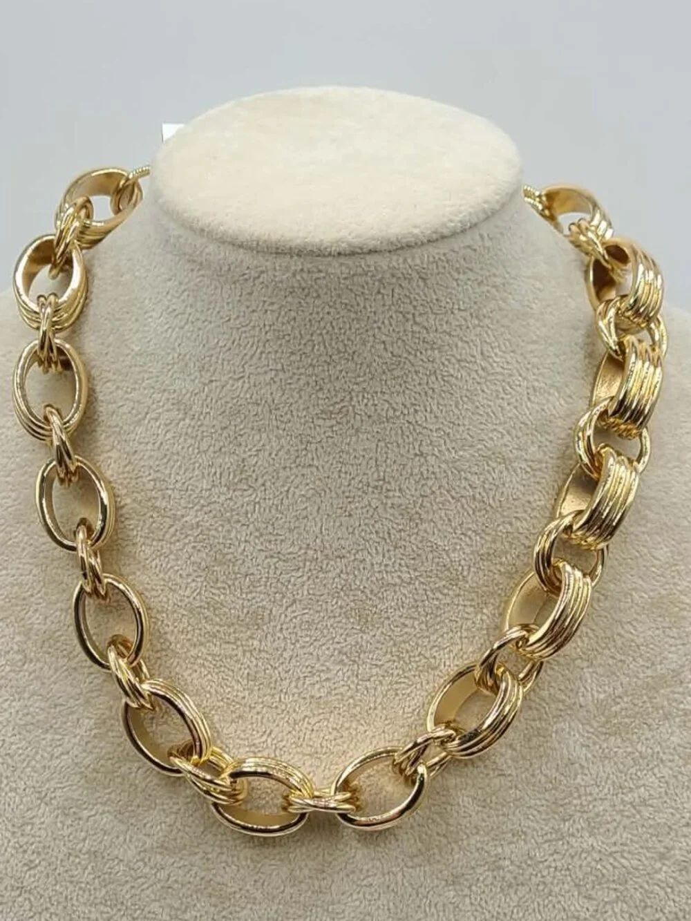 J Crew Factory Textured Links Gold Tone Necklace NWT